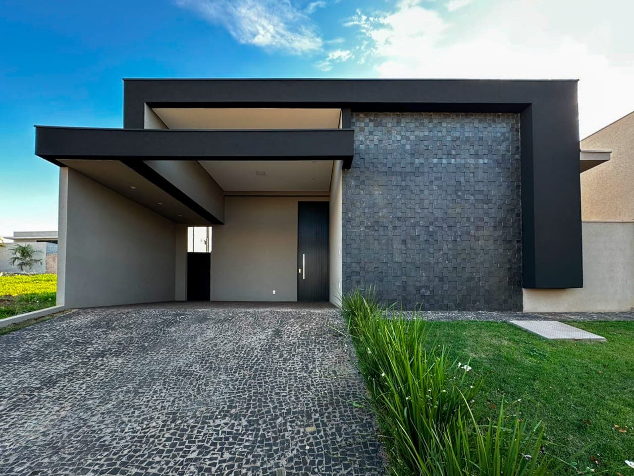 Casa em Condomínio à venda no Quinta Dos Ventos – foto 1